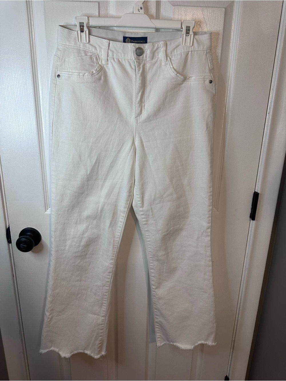 Democracy White Flare Crop Jeans